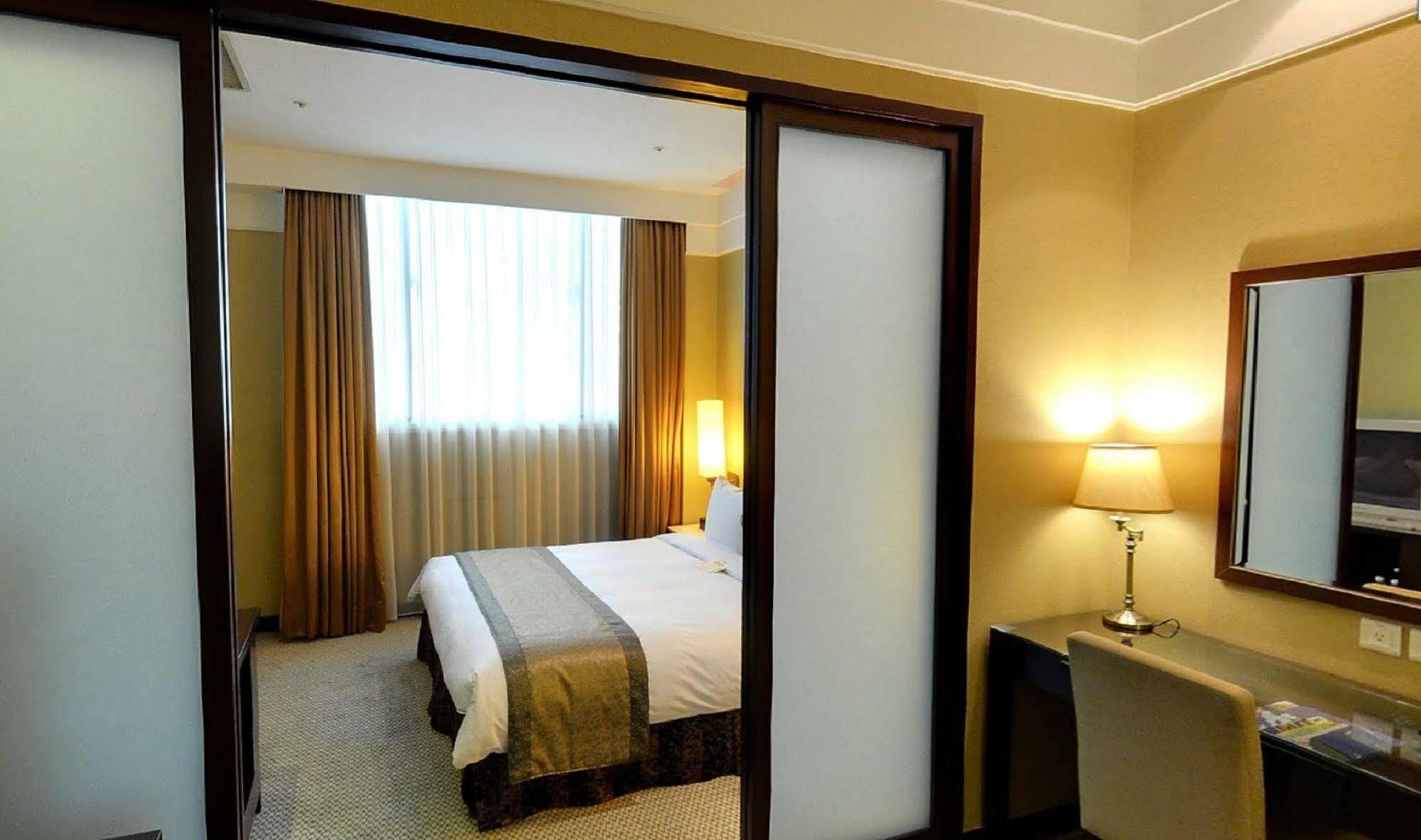 Taipei International Hotel Extérieur photo